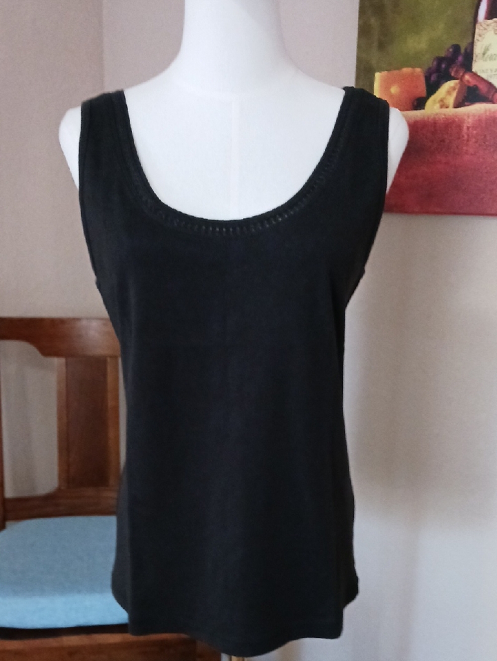 Banana Republic Black Detailed Scoop Neck Tank
